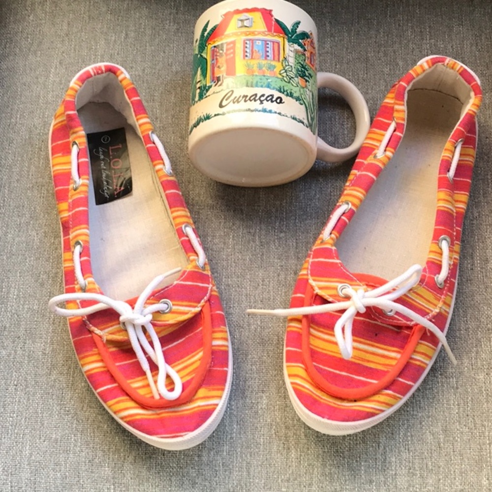 Boat shoes for summer fun!  Size 7. NWOT